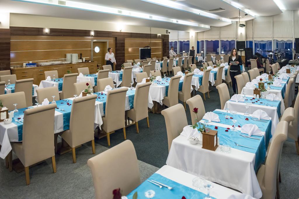 Ege Sevilen Hotel Turgutlu ภายนอก รูปภาพ