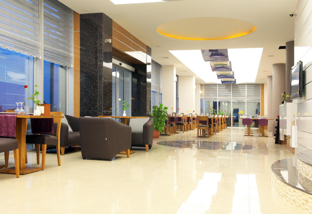 Ege Sevilen Hotel Turgutlu ภายนอก รูปภาพ